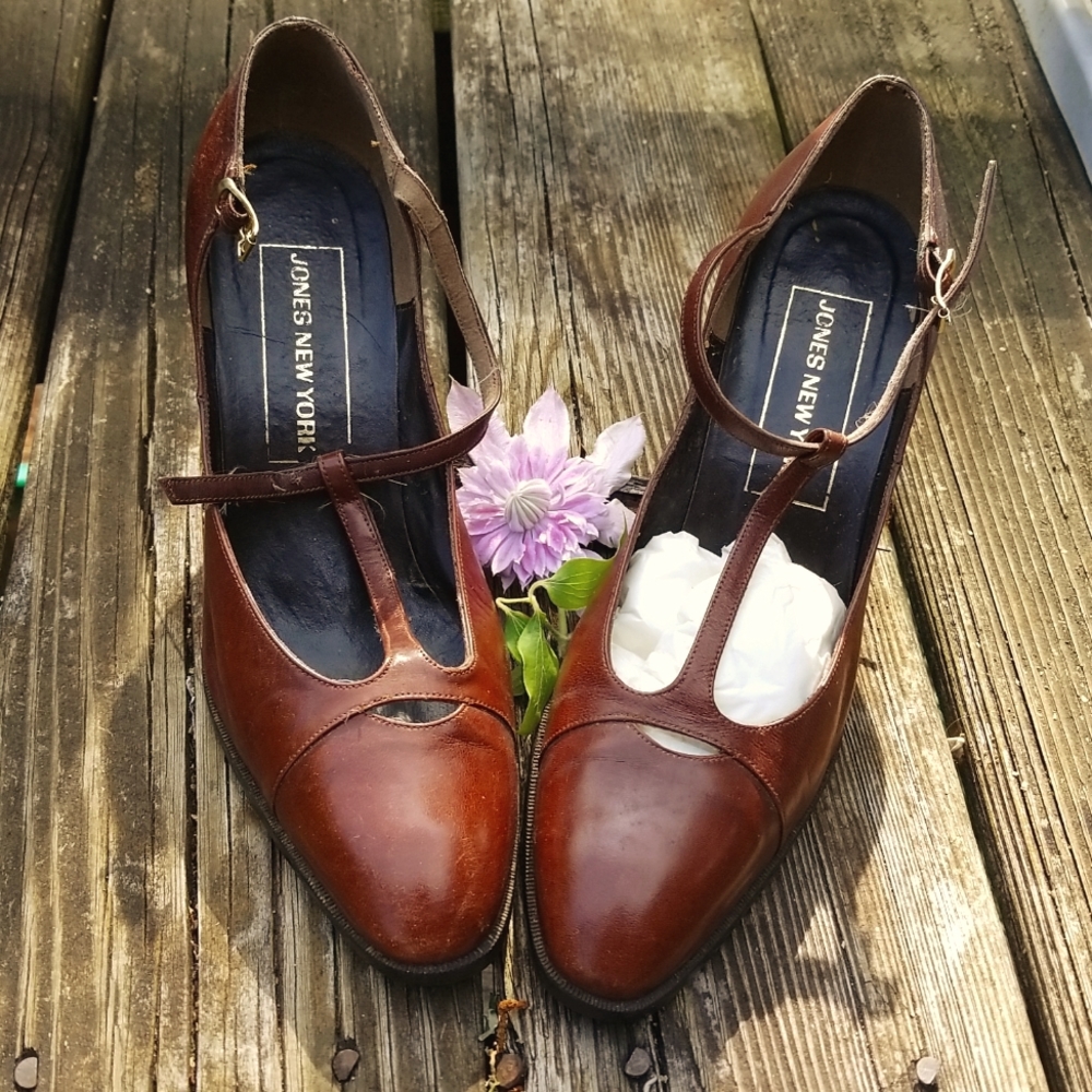 Incredible vintage dancing shoes, size 8.5